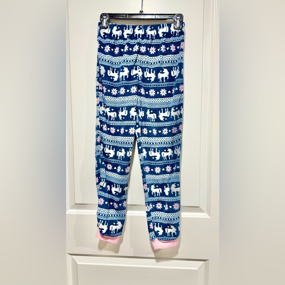 Girls plush Cuddl Duds pajama bottoms. Unicorn & snowflake detail. Cuffed ankle.